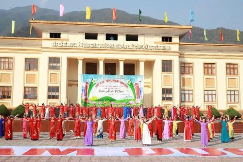 Tam Đường phát động 'Tuần lễ áo dài' năm 2025