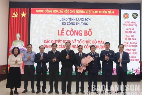 Sở Công Thương công bố các quyết định về tổ chức bộ máy, công tác cán bộ