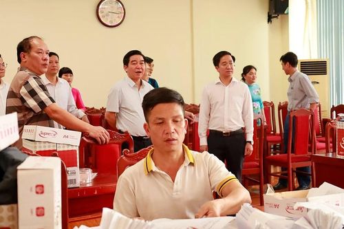 Không để đình trệ, ách tắc, bỏ sót công việc thuộc lĩnh vực nông nghiệp và môi trường