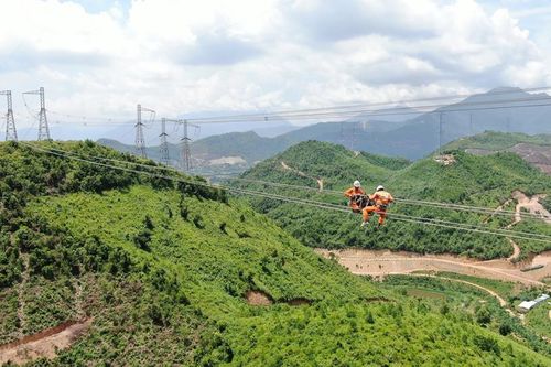Quảng Ngãi: Chấp thuận chủ trương đầu tư dự án truyền tải điện gần 440 tỷ đồng