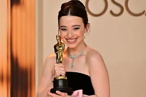 Oscar 2025: Phim 'Anora' giành 5 tượng vàng