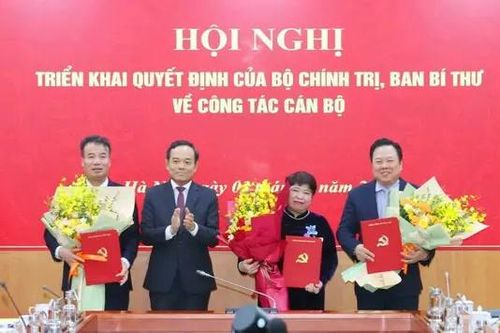 Bổ nhiệm ba Phó Trưởng Ban Chính sách, chiến lược Trung ương