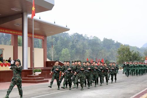 Ra quân huấn luyện và phát động đợt thi đua cao điểm 'Thần tốc - Quyết thắng'
