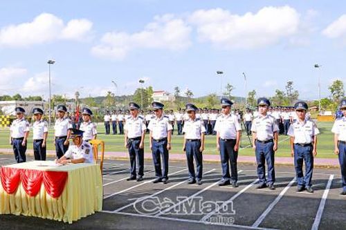 Tập trung huấn luyện bám sát phương châm 'Cơ bản, thiết thực, vững chắc'
