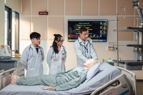 Trường đại học nào đào tạo ngành Y tốt nhất cả nước?