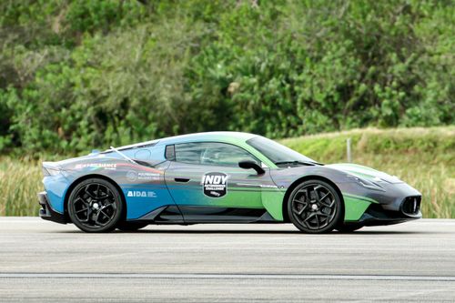 Maserati MC20 – siêu xe không người lái nhanh nhất thế giới