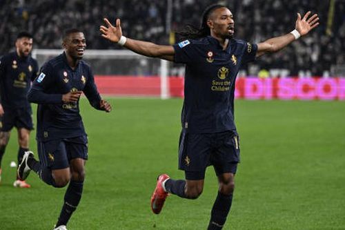 Tân binh tỏa sáng, Juventus củng cố vị trí trong top 4 Serie A