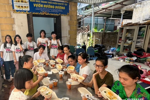 Biệt đội giải cứu đồ ăn