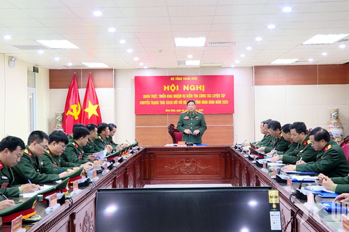 Bộ Quốc phòng kiểm tra công tác luyện tập chuyển trạng thái sẵn sàng chiến đấu tại Bộ CHQS tỉnh Ninh Bình