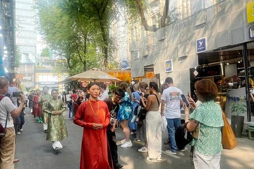 'Art Tour + Áo dài' kết nối văn hóa, nghệ thuật, áo dài cùng cuộc sống đương đại