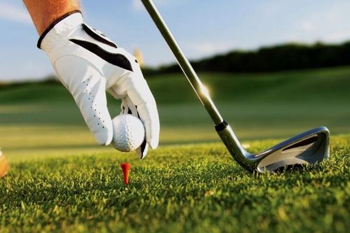 Ai đứng sau Cty làm sân golf gần 2.000 tỷ ở Uông Bí?