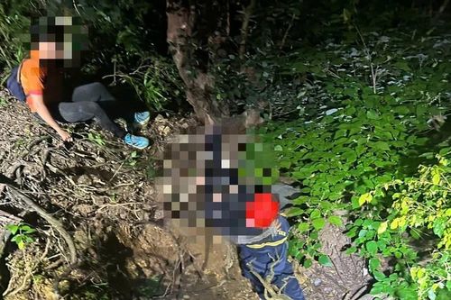 Cứu 2 du khách lạc đường, ngã xuống vực sâu ở Đà Nẵng