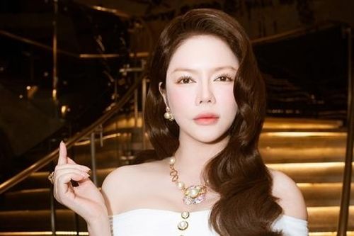 Lý Nhã Kỳ sang trọng, tỏa sáng khi 'dát' kim cương dự sự kiện