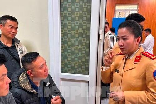 CSGT Hà Nội chống quá tải cấp đổi GPLX như thế nào?