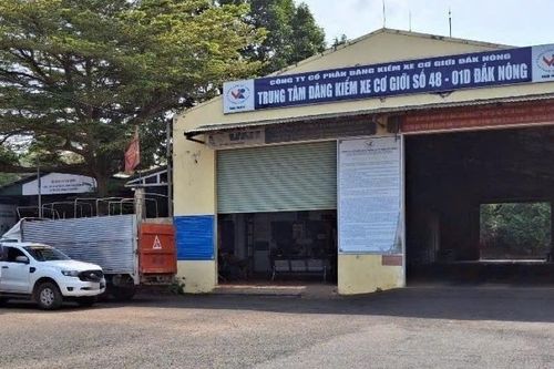 Hàng trăm ô tô bị từ chối kiểm định vì không đóng phạt nguội