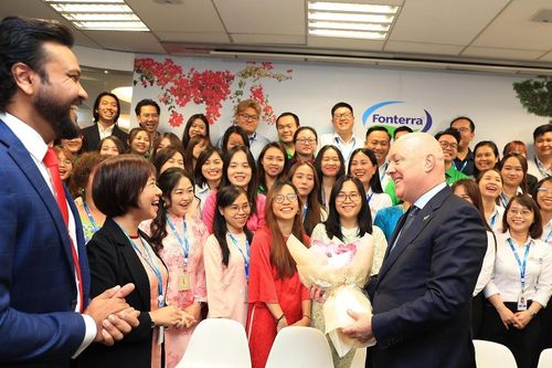 Fonterra giới thiệu ẩm thực Việt tới Thủ tướng New Zealand