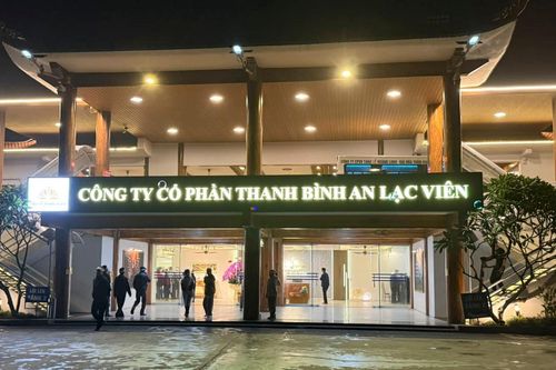 Người dân tố bị ép phải mua hũ tro cốt với giá cao khi hỏa táng ở Nam Định