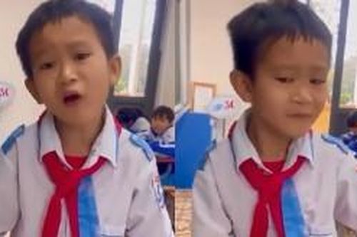 Clip cậu bé bị dị tật 2 tay hát dân ca gây 'bão mạng'