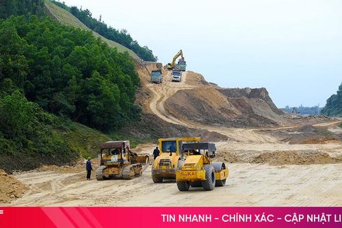 UBND tỉnh đôn đốc đẩy mạnh phân bổ, giải ngân vốn đầu tư công