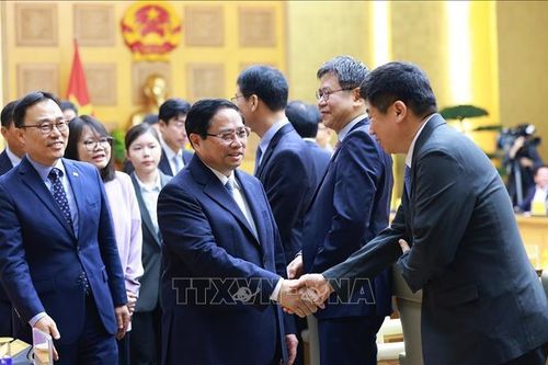 Thủ tướng tọa đàm với các doanh nghiệp Hàn Quốc