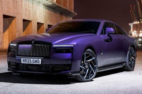 Ngắm siêu xe Rolls-Royce mạnh nhất trong lịch sử