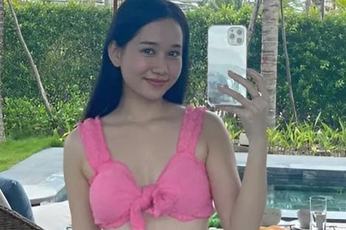 Trúc Anh diện đồ tắm bé xíu khiến dân tình ná thở