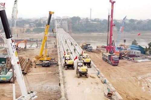 Phấn đấu hợp long cầu Phong Châu mới vào dịp Quốc khánh