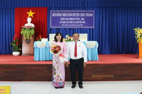 Bà Nguyễn Thị Phương Lan được bầu giữ chức Chủ tịch UBND huyện Châu Thành