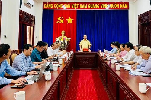 Phó Bí thư Thường trực Tỉnh ủy Châu Ngọc Tuấn làm việc với Báo Gia Lai, Đài Phát thanh-Truyền hình tỉnh về sắp xếp tổ chức bộ máy
