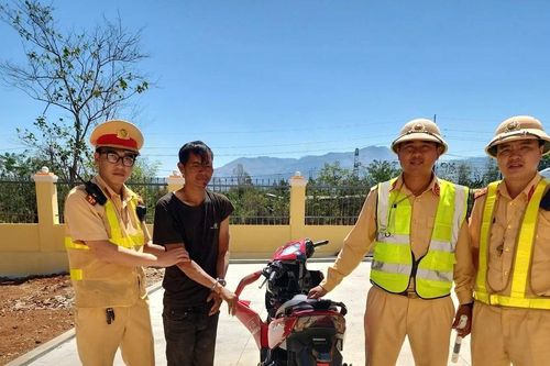 Cảnh sát Giao thông Gia Lai rượt đuổi 6 km bắt giữ kẻ trộm xe máy