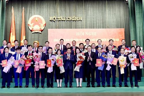 Bộ Tài chính giảm gần 40% đầu mối, bảo đảm hoạt động hiệu quả, phù hợp