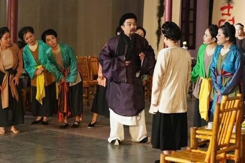 Chờ đón sân khấu trở lại thời hoàng kim
