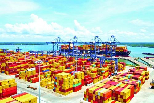 Môi trường kinh doanh thuận lợi, tăng trưởng sẽ vượt lên