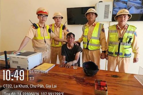 Lực lượng CSGT liên tỉnh phối hợp bắt giữ đối tượng trộm cắp xe máy