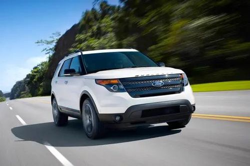 Hơn 4.100 xe Ford Explorer tại Việt Nam bị gọi sửa chữa
