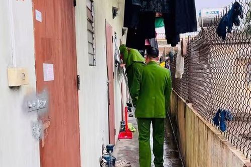Nữ chủ nhà bàng hoàng phát hiện thi thể nữ công nhân trẻ tuổi trong phòng trọ ở Hải Dương