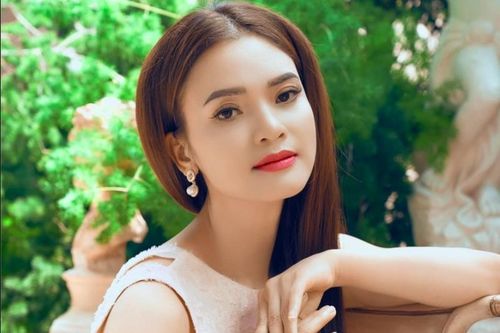 Đời tư kín tiếng của nữ NSND trẻ nhất Việt Nam, vừa làm lễ ăn hỏi ở tuổi 43