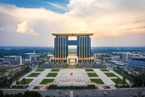 Tỉnh Sông Bé được hợp nhất từ những địa phương nào?