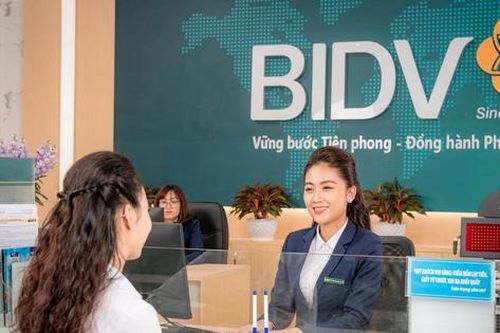 Nhiều ngân hàng trong làn sóng cắt giảm nhân sự