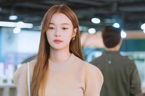 Sắp ly hôn người chồng giả dối, tôi vui mừng rồi lặng người khi nhận cuộc gọi từ người lạ