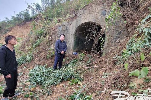 Địa đạo xuyên núi ở Thái Nguyên là di tích thời chiến tranh?