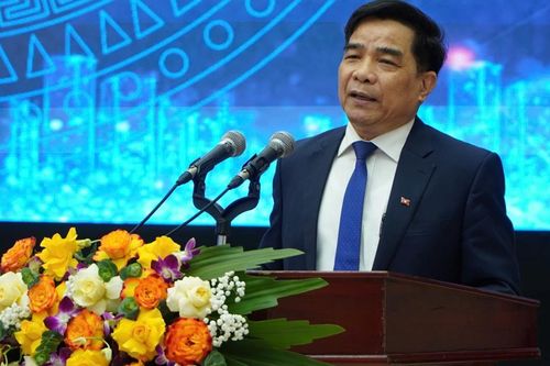 Quảng Nam phấn đấu trở thành cực tăng trưởng của miền Trung