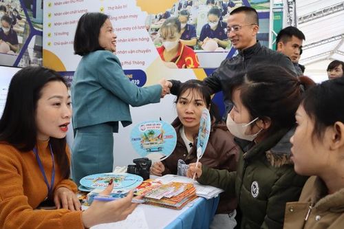 Nghệ An: Tạo môi trường đầu tư 'tốt nhất, nhanh nhất, thuận lợi nhất' với mục tiêu tăng trưởng 10,5%