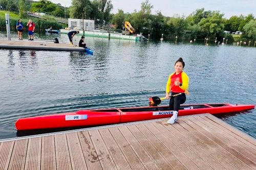 Tay chèo Olympic Nguyễn Thị Hương gia nhập thể thao Hải Phòng