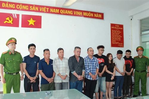 Vụ án 'Quan tài diễu phố': Nếu vi phạm cần xử nghiêm