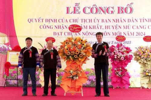 Xã đầu tiên của huyện Mù Căng Chải đạt chuẩn nông thôn mới