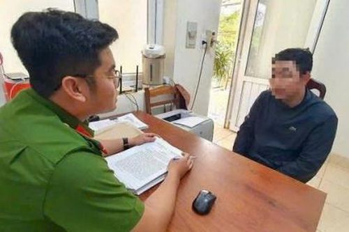 Triệu tập hai thanh niên đánh người sau va chạm giao thông ở Đắk Lắk