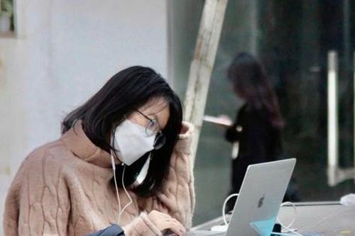 Người trẻ loay hoay trước làn sóng thất nghiệp