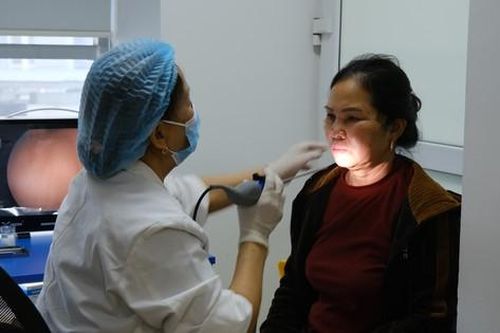 Israel hỗ trợ hàng trăm phụ nữ Việt Nam khám bệnh miễn phí