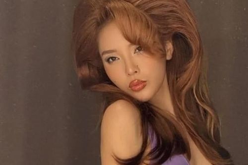 Hoa hậu Kỳ Duyên diện bikini sexy nghẹt thở, Giáng My viên mãn tuổi 54